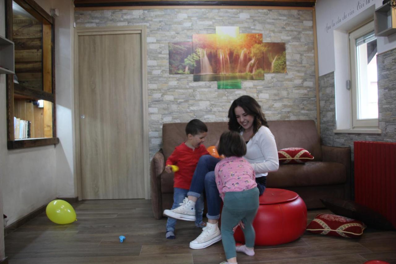 Residenze Vezza - Home Sweet Home- Vezza dʼOglio Dış mekan fotoğraf