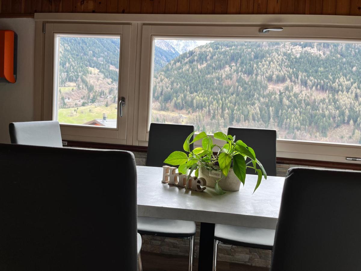 Residenze Vezza - Home Sweet Home- Vezza dʼOglio Dış mekan fotoğraf